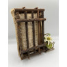Corbeille bois avec toile de jute dans le fond